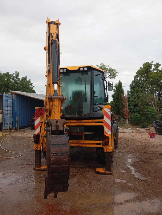 JCB 3CX SiteMaster 110 HP (2023) – Apenas 695h | Excelente Estado / Seminova