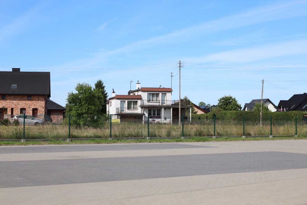 Działka budowlano-usługowa 2397 m² w centrum Liniewa