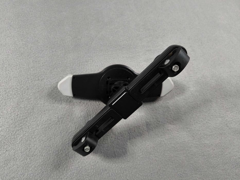 Держатель для планшета в автомобиль Okra iPad Headrest Mount