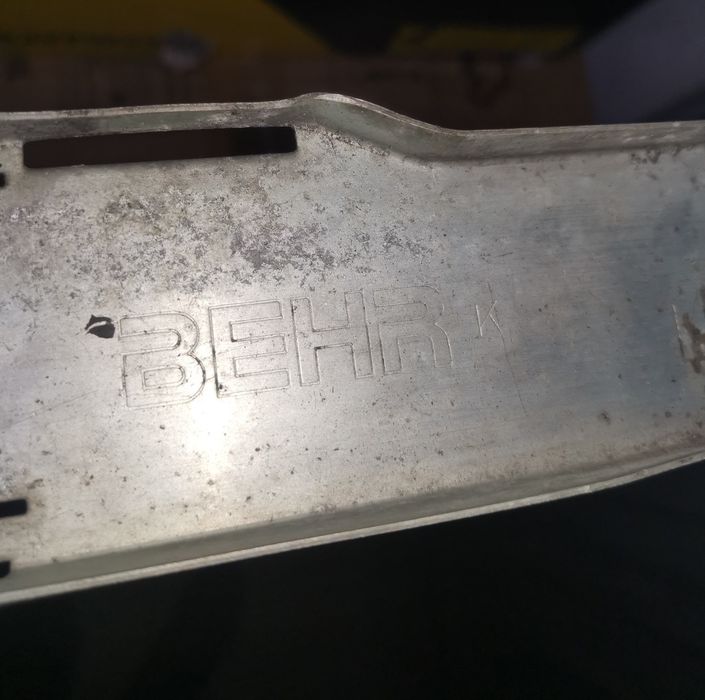 Chłodnica wody behr w124 m104 e320