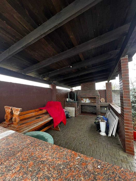 Продаж просторого будинку селище Полігон! 307 м² на ділянці 30 соток!!