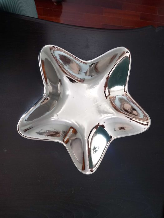 Silver Star-Shaped Trophy423542822316298240