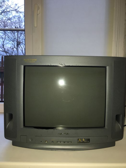 Простой надежный телик!