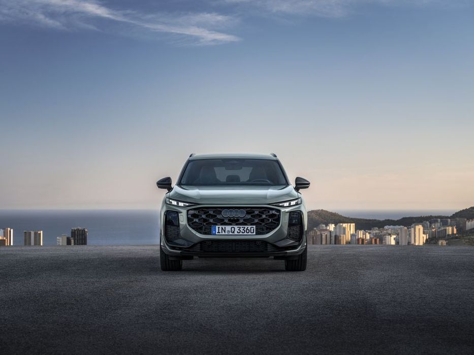 Audi Q3 TFSI S tronic foto 2