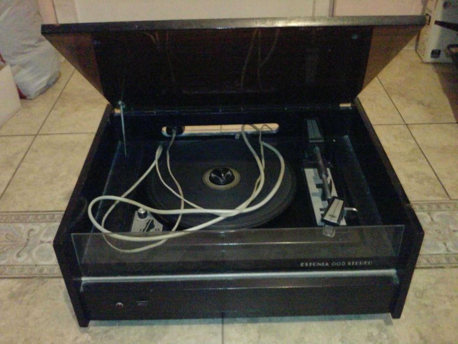 Радіола Естонія 006 стерео