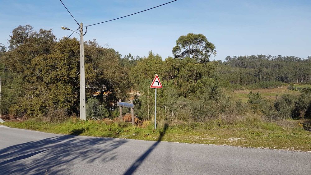 Terreno urbano em Montes de Verigo