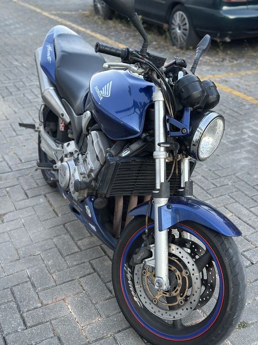 Honda cb hornet 900