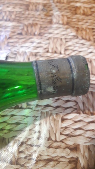 Бутылка из-под Martell Франция