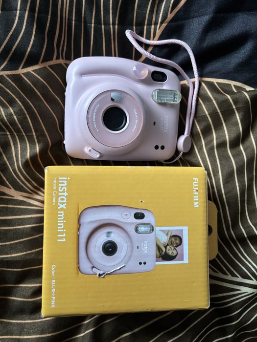 Instax mini 11 różowy