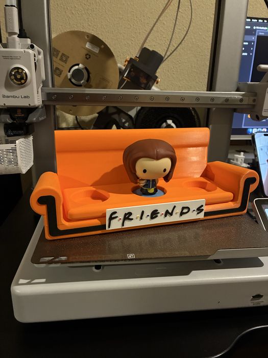 Sofa expositor bonecos Friends McDonalds
