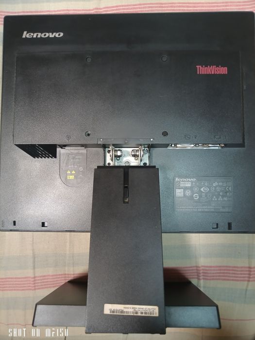 Продам Монітор - Lenovo 17"
