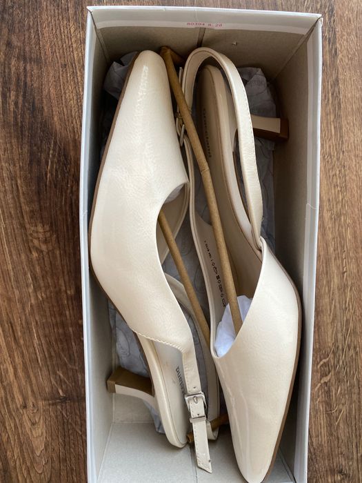 Buty na małym obcasiku eleganckie 41