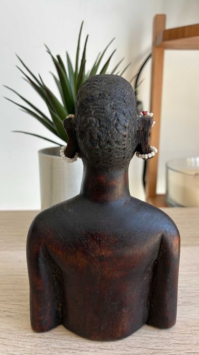 Escultura artesanal africana em madeira | Angola