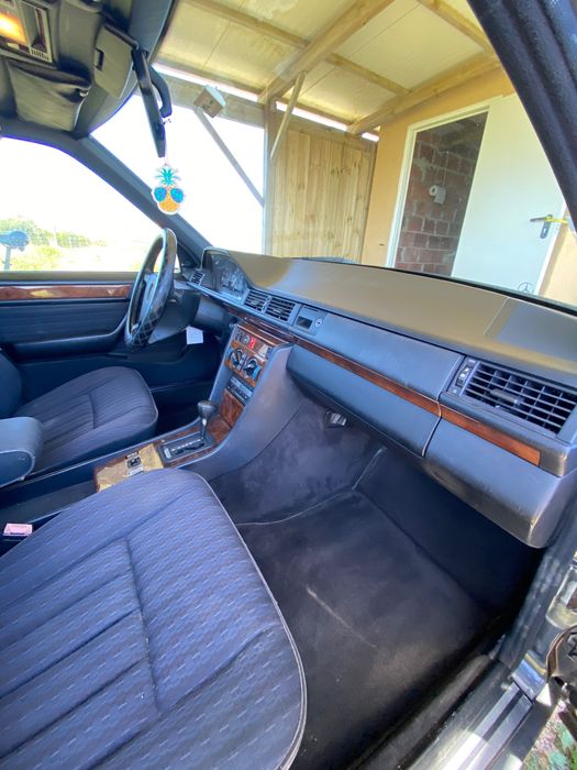 Mercedes-Benz E 250 Turbo Diesel de 1993 W124