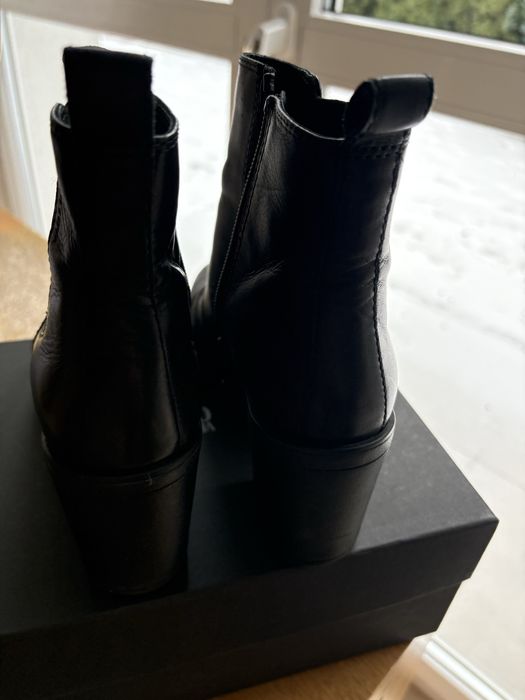 Sprzedam buty skórzane marki Vagabond