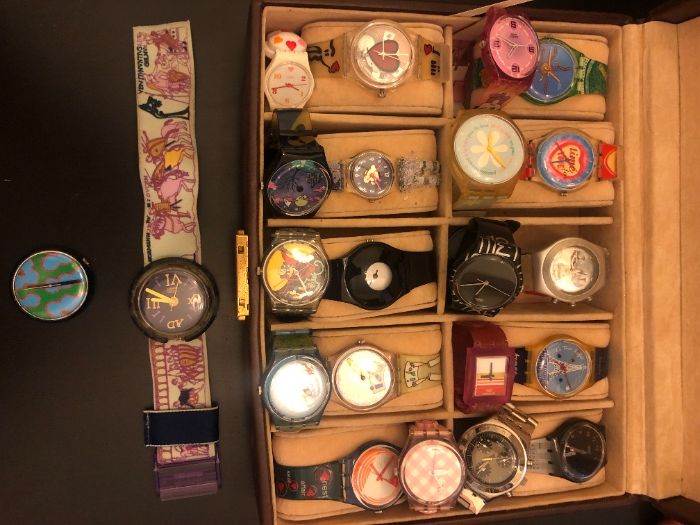 Colecção de 40 relógios swatch