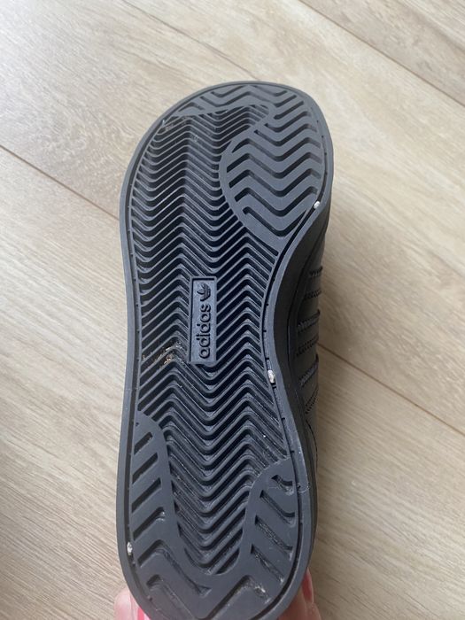 ADIDASY czarne rozm. 33