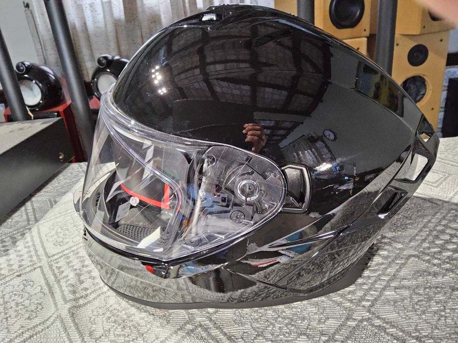 Capacete NOVO a Estrear UNIK Modelo FS-867 cor Preto Brilhante