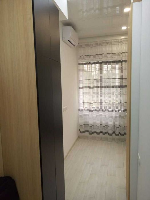 Центр мНаучная, рядом госпиталь, неотложка. Посуточно уютная квартира.