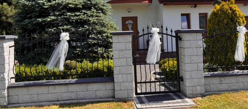 Weselna ozdoba na płoty