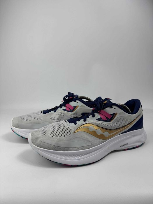 Кросівки для бігу Saucony Guide15 49 розмір