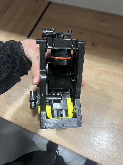 Робот на кофе машину