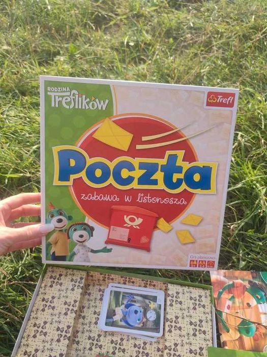 gra  planszowa  zabawa w listonosza poczta Rodzina Treflików