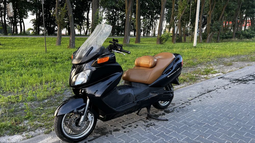 Suzuki Burgman 650 2004p.