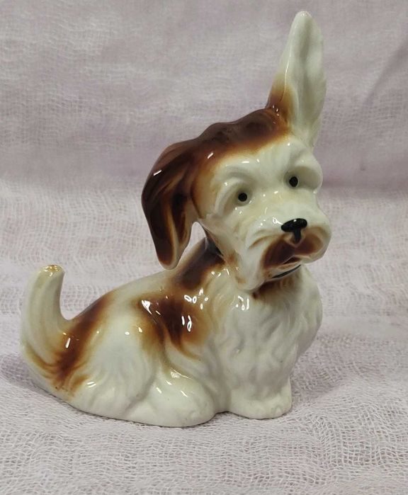 Статуэтки фарфор, фаянс