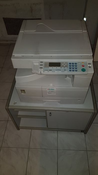 Fotocopiadora Ricoh Rotary Aficio MP 1600