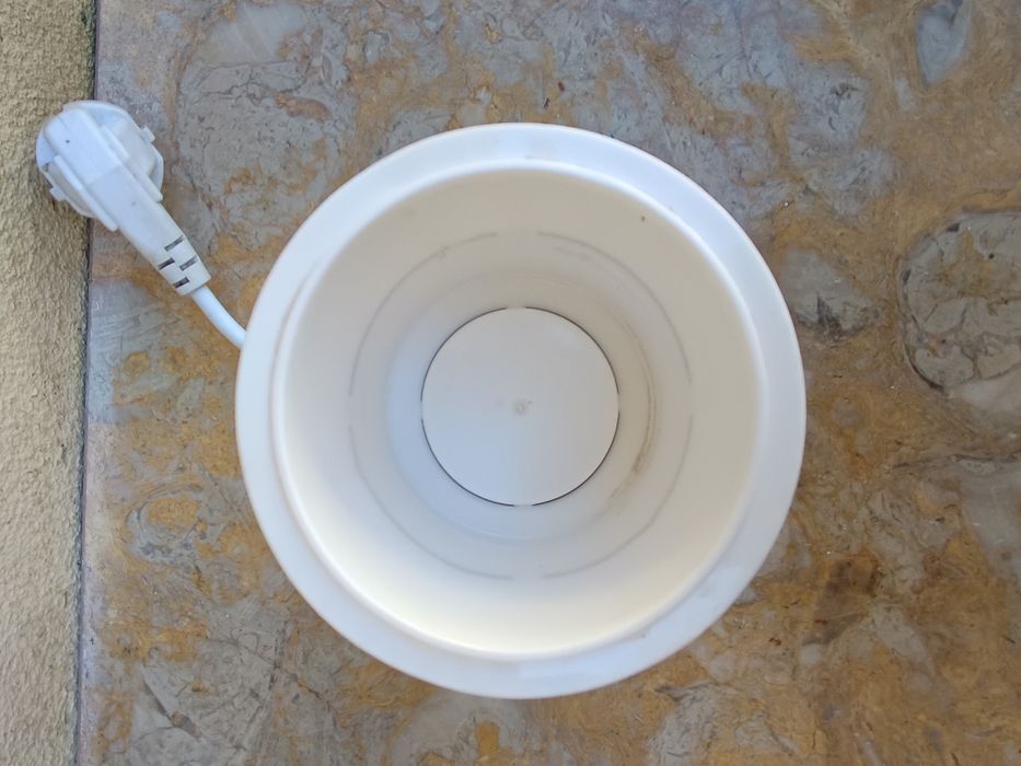 Vendo dois aquecedores de biberões