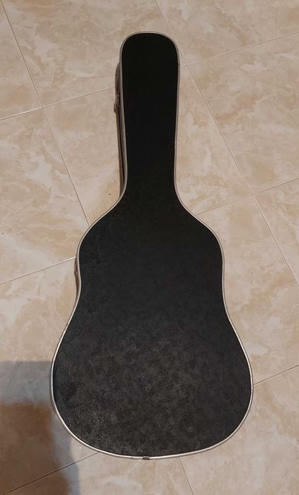 Guitarra Clássica + mala transporte
