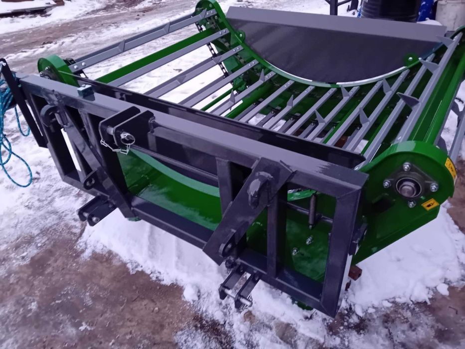 Rozwijarka bel, ścielarka, paszowóz