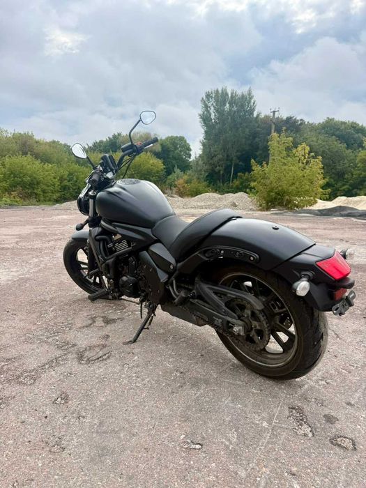 Kawasaki Vulkan 650S