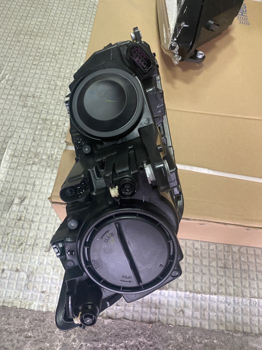 Фари VW Tiguan 2011-2017 року