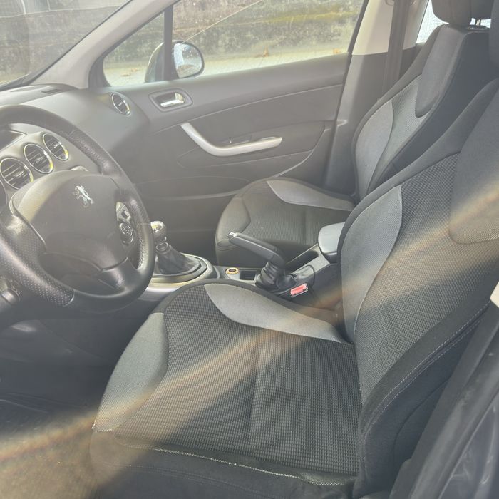 Peugeot 308 1.6 hdi 110cv