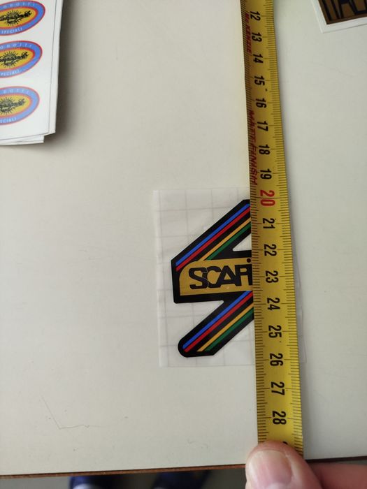 Autocolante para tubo direção