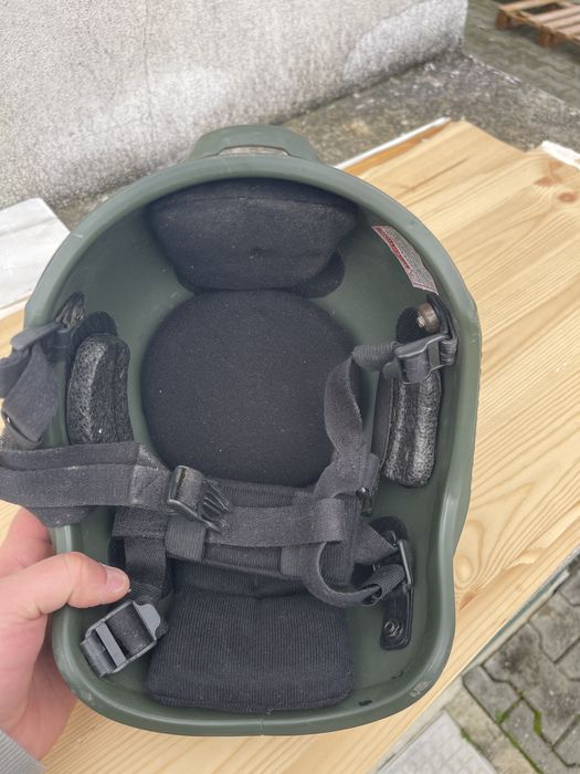 Airsoft capacete e coldre universal
