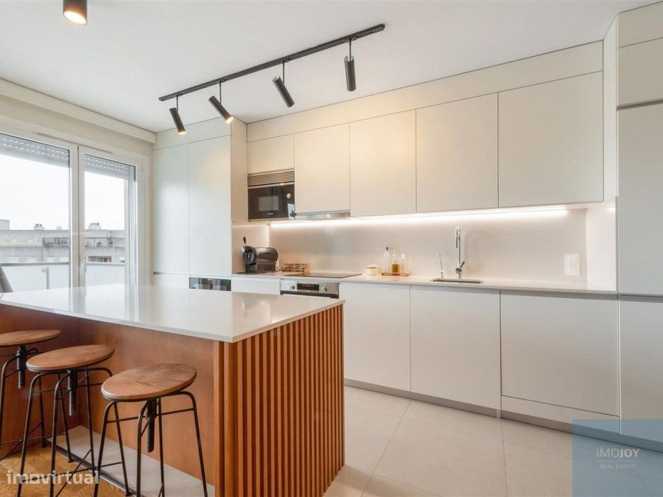 Apartamento T2 Mobilado no Porto