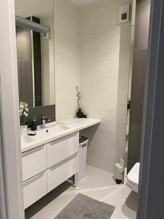 Sprzedam dwu poziomy segment