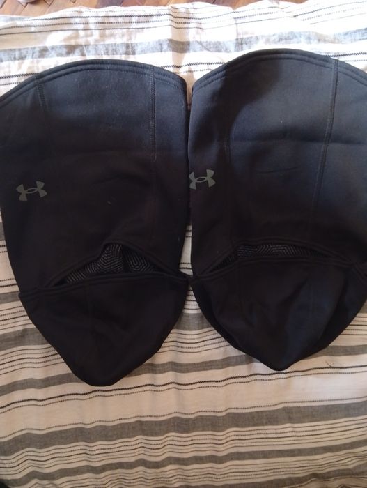 Балаклава утеплена Under Armour.