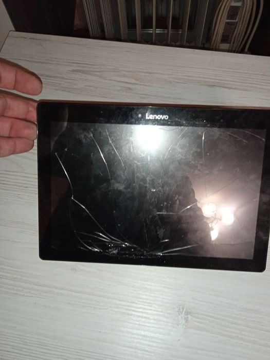 Планшет на запчасти