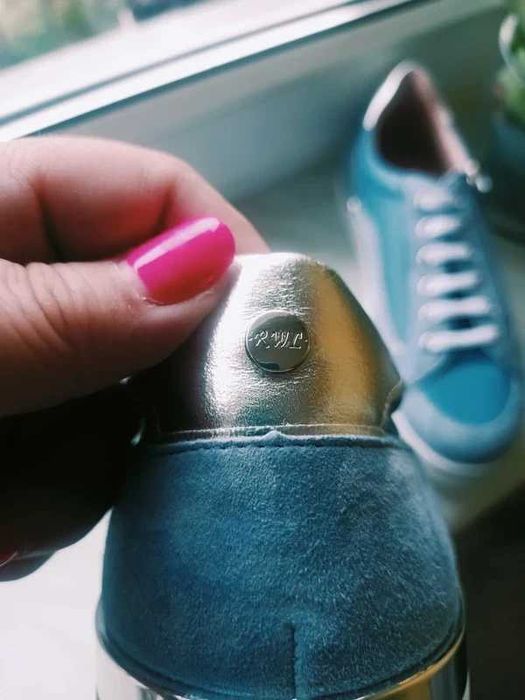 Buty, skóra, nowe, sneakersy,rozmiar 39