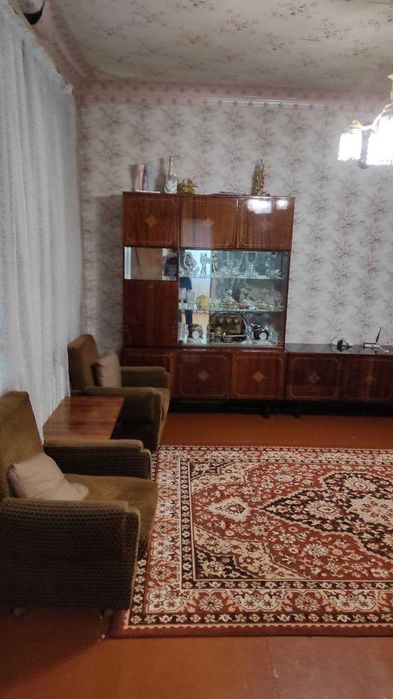 Продам 3х кімнатну квартиру.