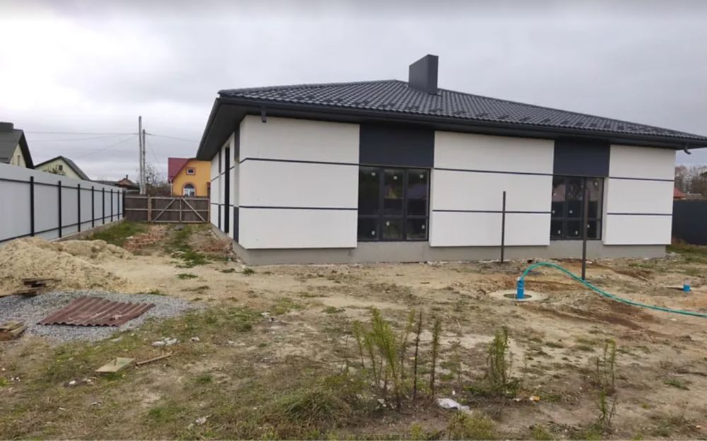 Продам Котедж біля озеру і лісу. Школа в 300 метрах! Є-Оселя.