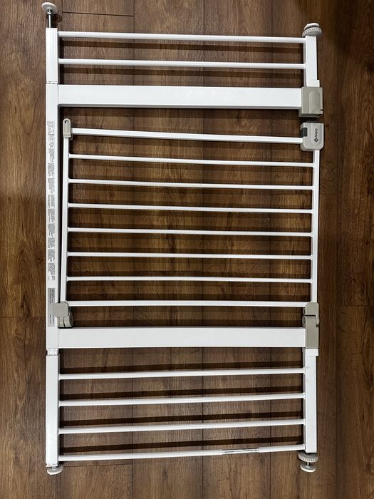 Barreiras para as escadas Easy Close Metal SAFETY 1ST branco