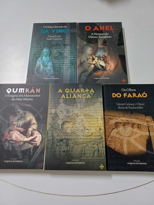 Lote de livros 5 unidades2