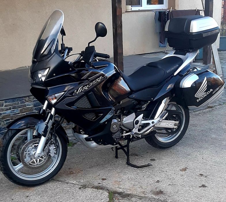 Honda varadero xl 1000  2011r przebieg 26.000