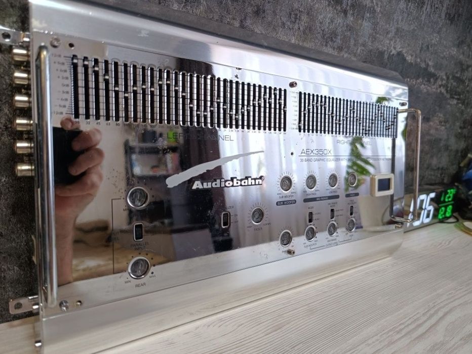 Редкий Audiobahn AEX350x Кросовер-эквалайзер focal,hertz,helix,audison