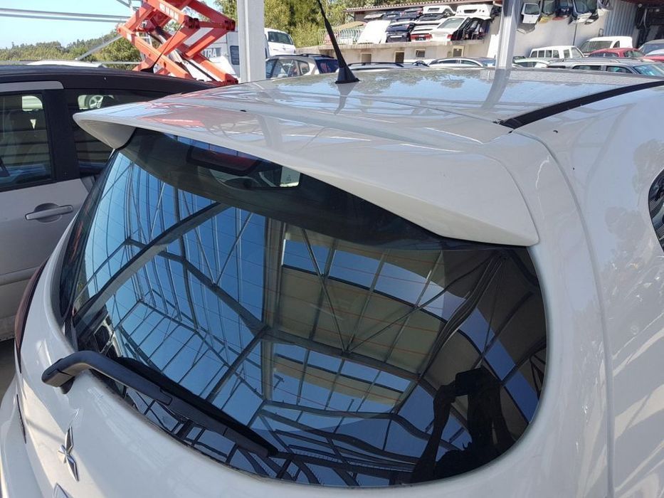 Mitsubishi Colt 2011 para peças